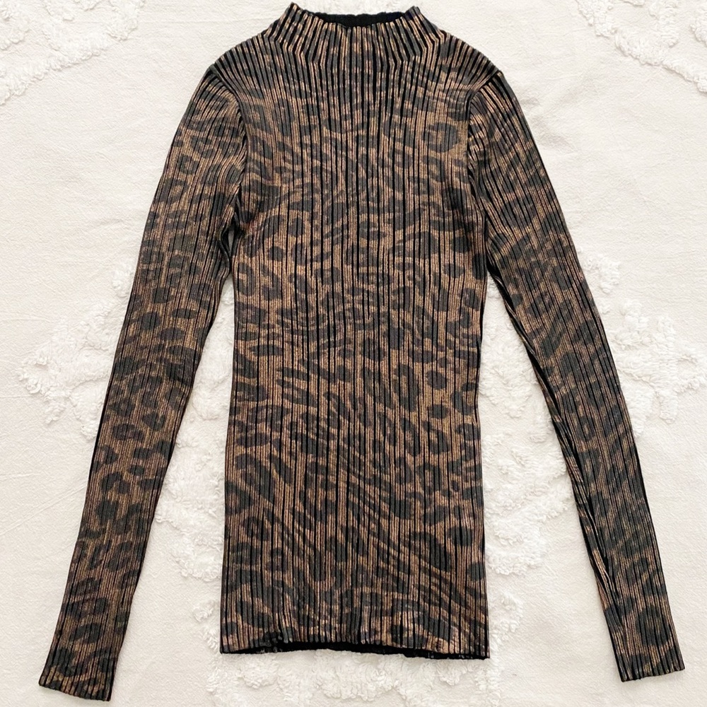 TOPSHOP Black Gold Metallic Leopard Animal Print Ribbed Mock Neck Sweater